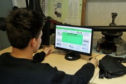 В Астрахани проводится отбор призывников для обучения по водительским специальностям