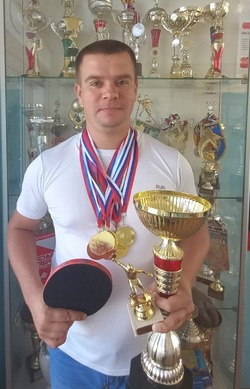 Красноярский тренер удостоен награды регионального минспорта