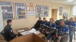 Красноярские полицейские провели беседу с водителями предприятия 