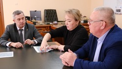 В администрации Красноярского округа обсудили строительство нового ФАПа