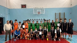 В Красном Яре прошли соревнования по баскетболу