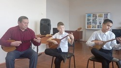 Красноярским школьникам рассказали о жизни и творчестве Абая Кунанбаева