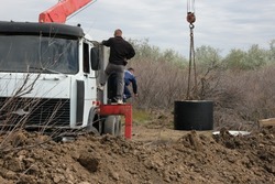 В селе Красный Яр началось строительство новой водопроводной линии 