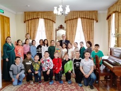 Красноярские школьники посетили Астраханский кремль и дом купца Тетюшинова