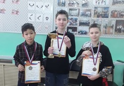 В Красноярском округе прошёл турнир по русским шашкам