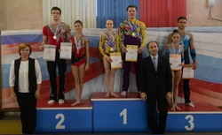 Астраханские акробаты выиграли бронзу на чемпионате России