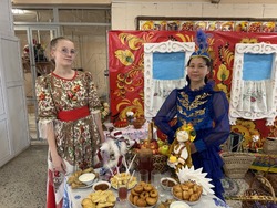 В красноярской школе провели межнациональный концерт