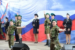 В Красном Яре состоялся концерт краснодарского пограничного ансамбля