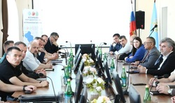 В Астрахани обсудили сохранение межнационального мира