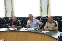 В Красноярском районе обсудили вопросы антитеррористической и пожарной безопасности 