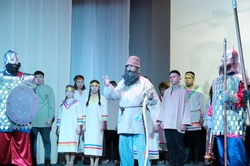 В Красном Яре прошел праздничный концерт ко Дню защитника Отечества