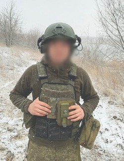 Красноярского военнослужащего наградили за боевые действия в ходе СВО