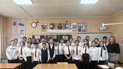 Красноярские школьники пообщались с бойцом СВО